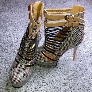 MONA MIA 9 zip up wooden platform heel stiletto Snakeskin Bootie Shoes
